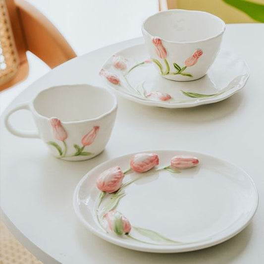 Tulip Ceramic Set